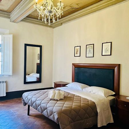 Domus An- Two Bedrooms Apartment -Antique And Historical Home Siena Luaran gambar